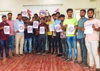 टिक टक बन्द अभियान सुचारु गर्दै मधेशका युवाहरु