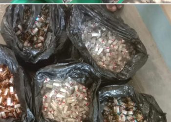 लागूऔषध सहित  २ जना  प्रहरीकाे नियन्त्रणमा