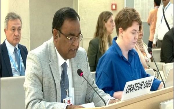 संयुक्त राष्ट्र संघका सिन्धी, बलोच र पश्तुन कार्यकर्ताहरूले पाकिस्तानले मानवअधिकार उल्लङ्घन गरेको आरोप लगाएका छन्