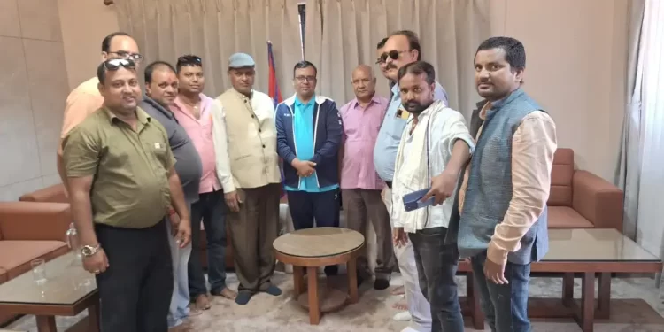 राजविराजबाट दैनिक दुई उडानका लागि पहल गर्ने पर्यटन मन्त्री पाण्डेकाे आश्वासन