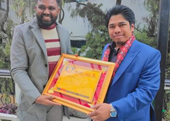 विश्व प्रसिद्ध लेखक थपलिया नेपालमा आईटी आर्मीका अध्यक्ष साहद्वारा सम्मानित