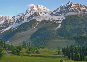 काश्मिरमा ‘रहस्यमय रोग’, १७ जनाले गुमाए ज्यान गुमाएपछि गाउँ नै सिल