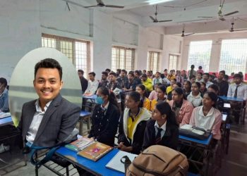 शेयर बजारमा लगानी गर्ने तरिका सिकाउँदै दिपशिखाको सचेतना अभियान