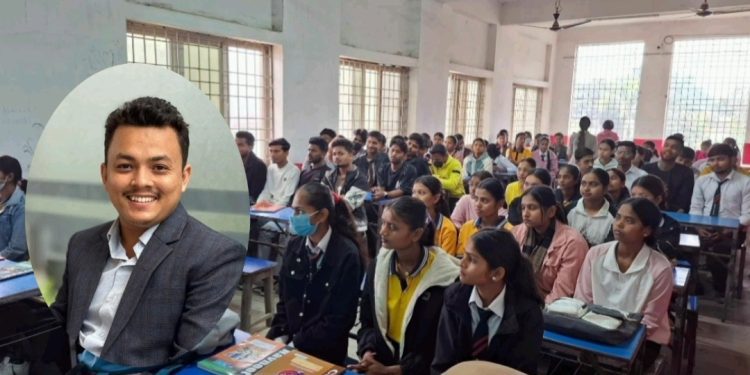 शेयर बजारमा लगानी गर्ने तरिका सिकाउँदै दिपशिखाको सचेतना अभियान