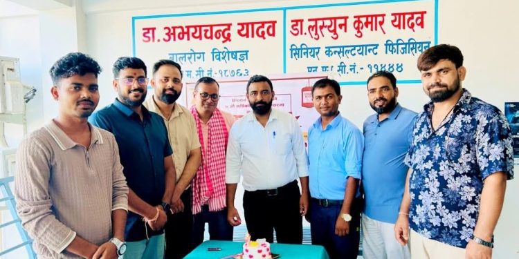 नेपाल रेडक्रस सोसाइटी लहान उप शाखाको प्राविधिक सहयोग,३० जनाले गरे रक्तदान