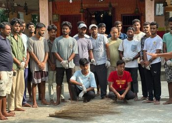 चार्ड पर्वलाई लक्षित गरी भगवानपुरमा पूर्वविद्यार्थी मञ्चद्वारा बाला सुन्दरी भगवती मन्दिर परिसर सरसफाइ