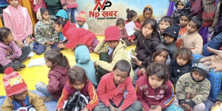 कमला र जनकनन्दिनीमा निःशुल्क ट्युसन पढ्ने बालबालिकालाई न्यानो सहयोग