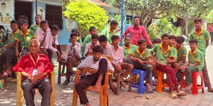 बाल अधिकार र प्रतिभा प्रस्फुटनमा जोड दिँदै लहानमा बाल दिवस मनायो